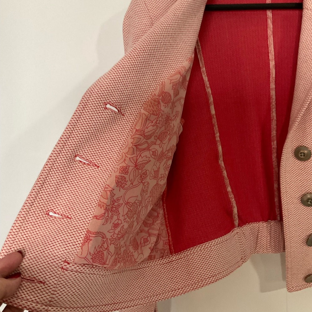 Cabi #5301 Amelia Coral Pink Button Up Bomber Jacket; Size Medium - Picture 11 of 16